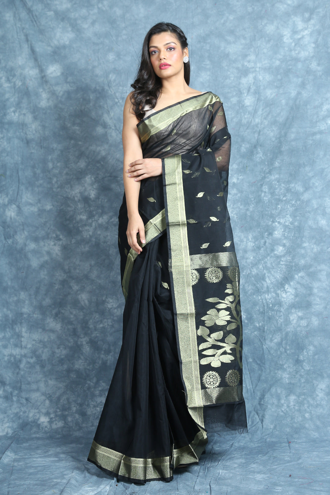 Black Silk Cotton Handwoven Soft Saree With Zari Work