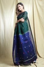 Load image into Gallery viewer, Green Blended Cotton Handwoven Soft Saree With Allover Leaf Design
