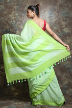 Load image into Gallery viewer, Green Cotton Handwoven Soft Saree With Stripes Pallu
