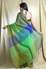 Load image into Gallery viewer, Moss Green Blended Cotton Handwoven Soft Saree With Multicolor Woven
