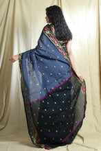 Load image into Gallery viewer, Grey Blended Cotton Handwoven Soft Saree With Allover Butta Weving
