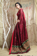 Load image into Gallery viewer, Red Matka Handwoven Soft Saree With Weaving Pallu
