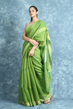 Load image into Gallery viewer, Green Handloom Saree With Zari Weaving

