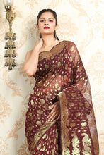 Load image into Gallery viewer, Maroon Jamdani Saree With Allover Golden Zari Weaving
