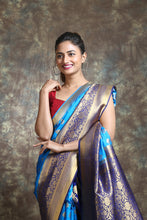 Load image into Gallery viewer, Sky Blue &amp; Deep Blue Half &amp; Half Blended Silk Handwoven Soft Saree With Allover Copper Zari Leaf Design Woven
